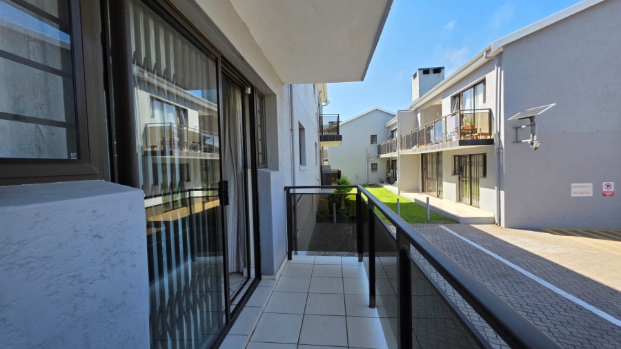 2 Bedroom Property for Sale in Hartenzicht Western Cape
